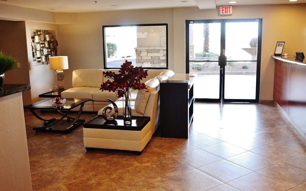 Infinity Inn & Suites Tempe Exterior photo